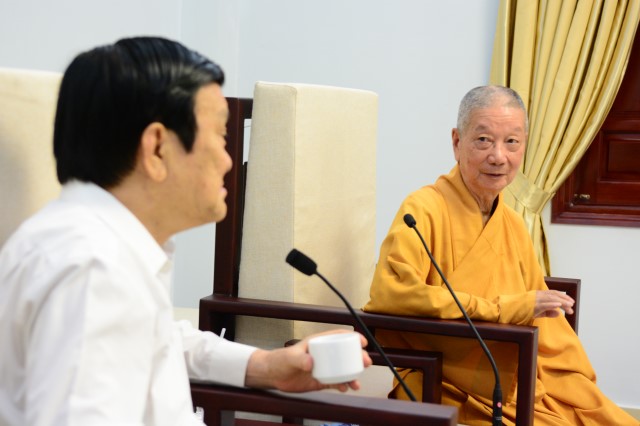 Nguyên Chủ tịch nước Trương Tấn Sang thăm Học viện PGVN tại TP. HCM