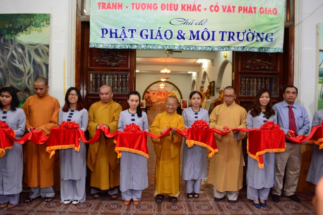 TP.HCM: Khai mạc triển lãm tranh, tượng, cổ vật Phật giáo chào mừng đại lễ Phật đản PL.2560-2016