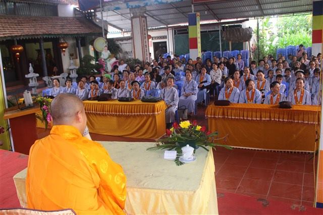 Thanh Hóa: Diễu hành xe đạp mừng Phật đản sinh