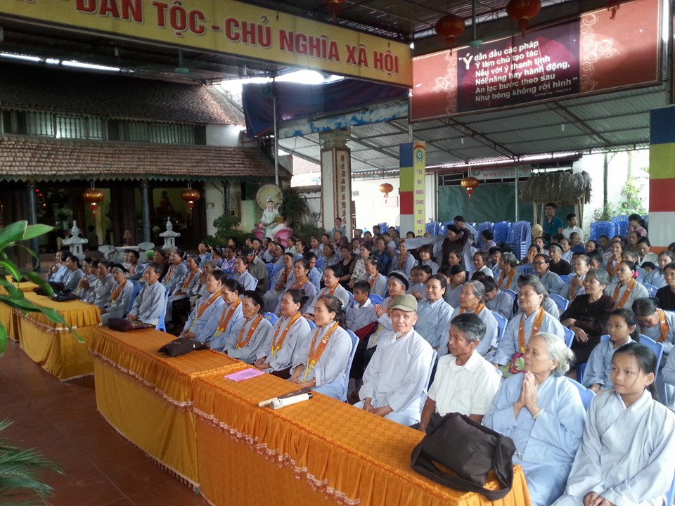 Thanh Hóa: Diễu hành xe đạp mừng Phật đản sinh