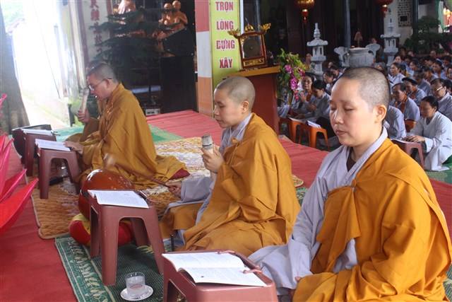 Thanh Hóa: Diễu hành xe đạp mừng Phật đản sinh