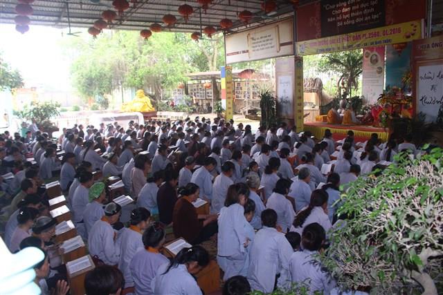 Thanh Hóa: Diễu hành xe đạp mừng Phật đản sinh