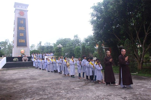 Thanh Hóa: Diễu hành xe đạp mừng Phật đản sinh
