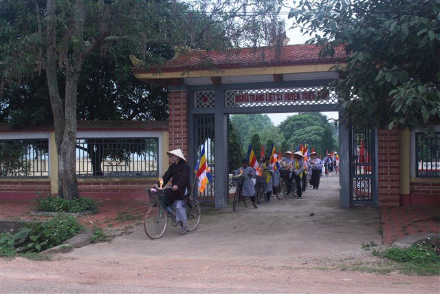 Thanh Hóa: Diễu hành xe đạp mừng Phật đản sinh