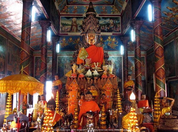 Cambodia: Ngôi Cổ Tự Wat Phnom gắn liền với tên tuổi của thủ đô Phnôm Pênh