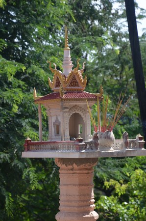 Cambodia: Ngôi Cổ Tự Wat Phnom gắn liền với tên tuổi của thủ đô Phnôm Pênh