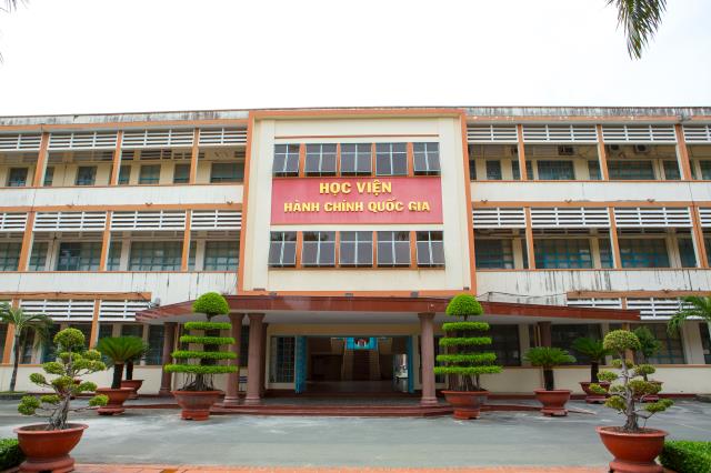 HT. Thích Thiện Nhơn, HT. Thích Thiện Pháp nhận bằng tiến sĩ danh dự của trường đại học Apollos, Mỹ