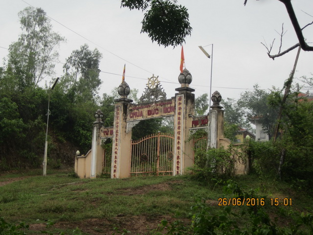 Phật tử thiện nguyện thị xã Ninh Hòa hành hương cúng dường An cư kiết hạ.