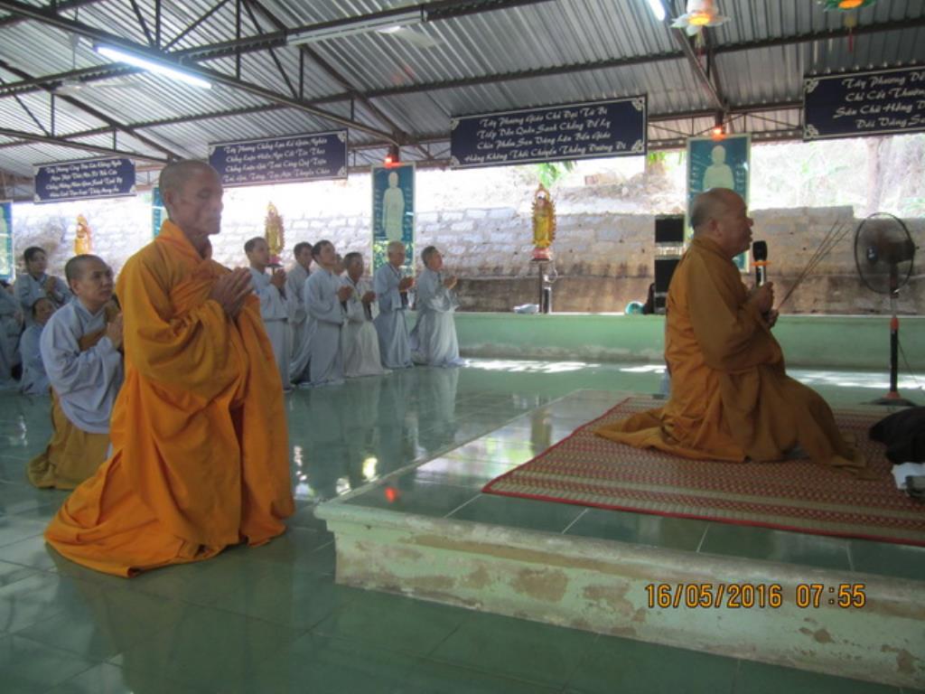 Thượng tọa Thích Quảng Thiện thuyết giảng tại chùa Linh Sơn Pháp Ấn