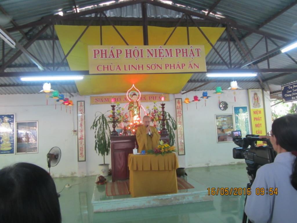 Thượng tọa Thích Quảng Thiện thuyết giảng tại chùa Linh Sơn Pháp Ấn