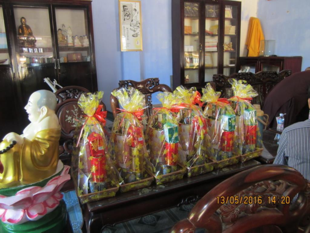 Lãnh đạo chính quyền tỉnh Khánh Hòa thăm Phật giáo thị xã Ninh Hòa