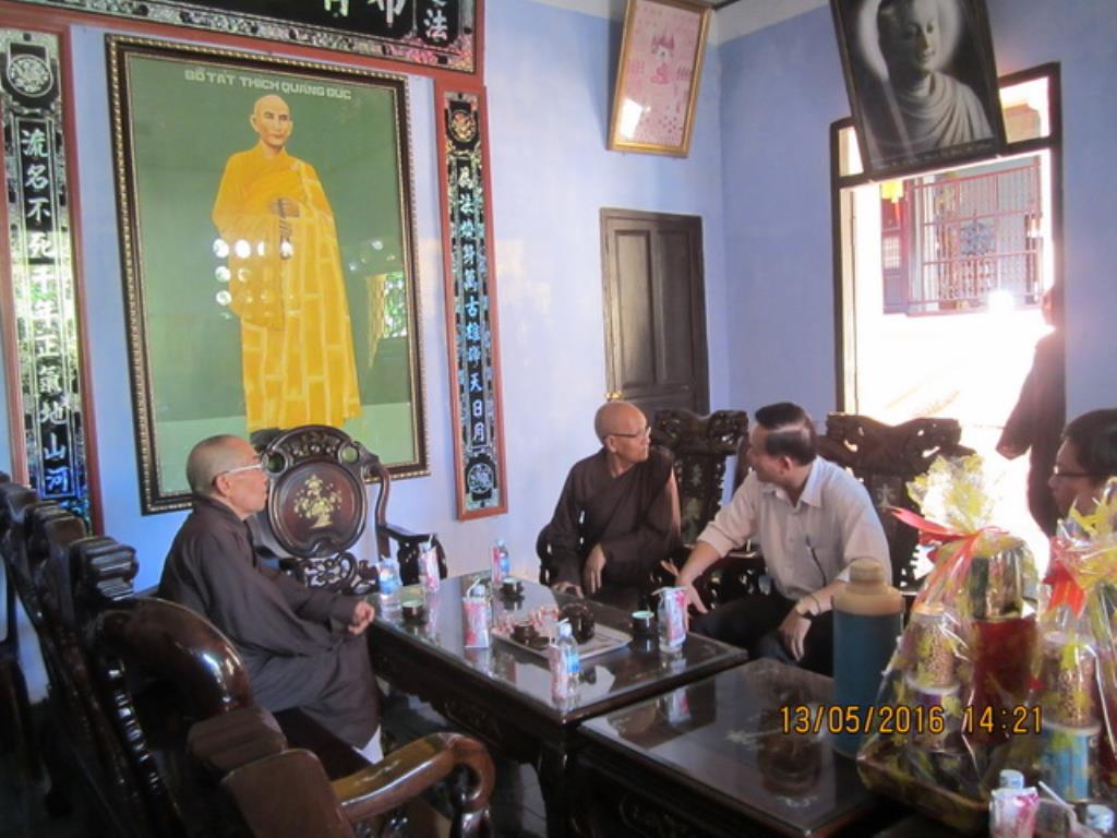 Lãnh đạo chính quyền tỉnh Khánh Hòa thăm Phật giáo thị xã Ninh Hòa