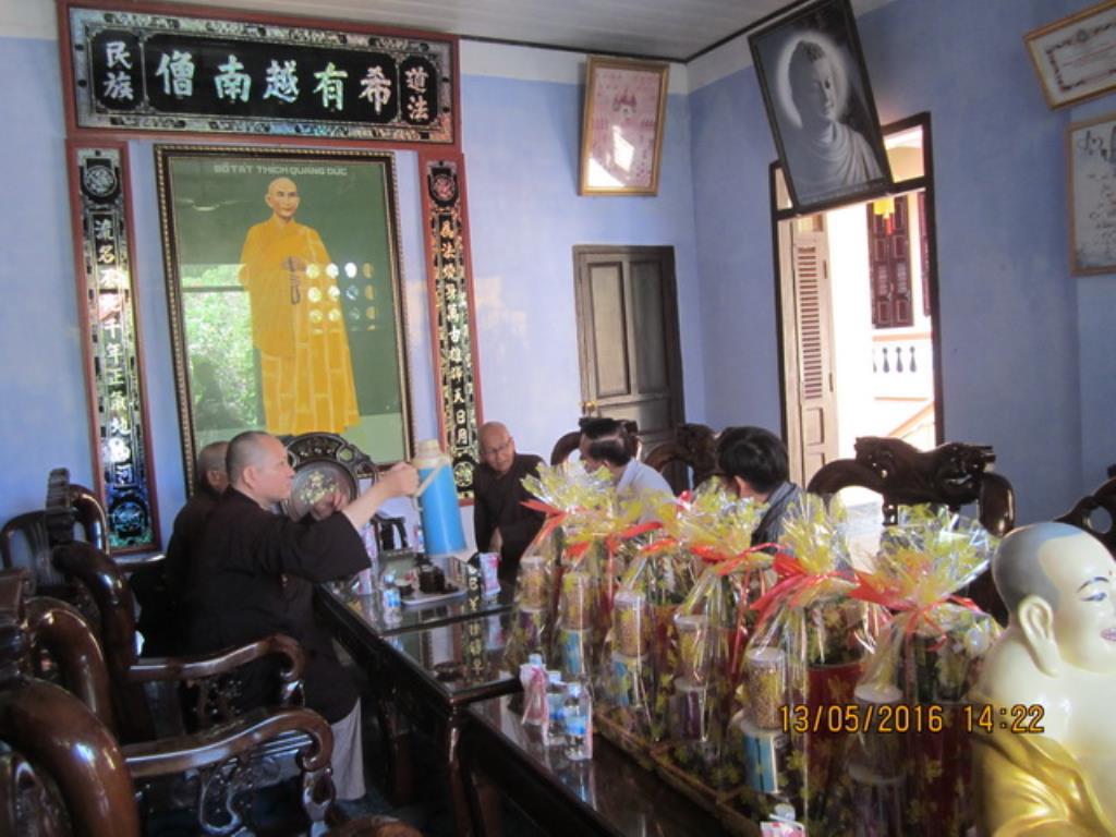 Lãnh đạo chính quyền tỉnh Khánh Hòa thăm Phật giáo thị xã Ninh Hòa