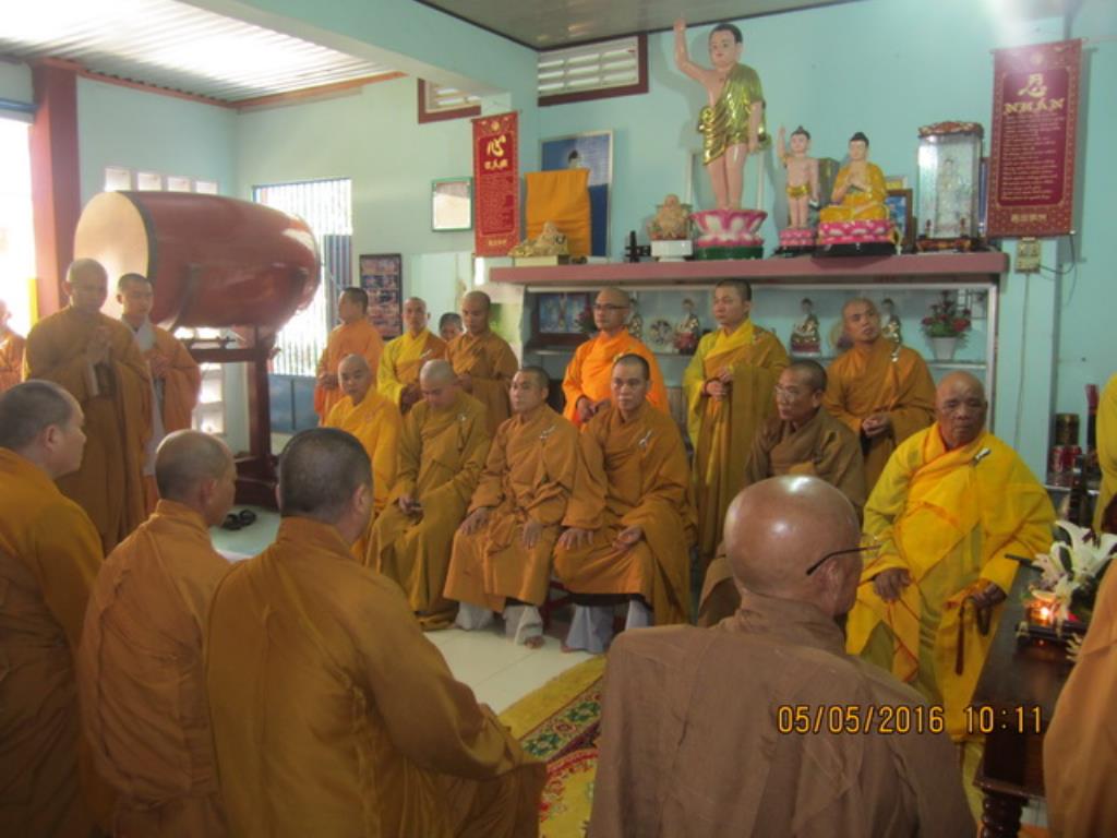 Chùa Linh Quang tổ chức cầu siêu bạt độ