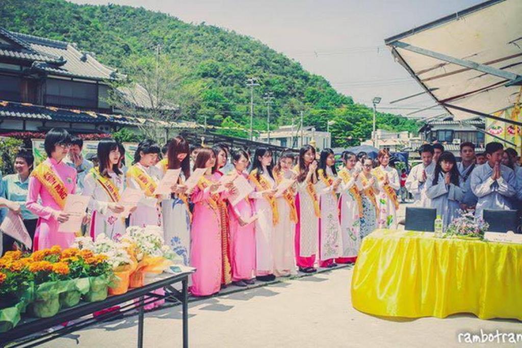 Nhật Bản: Chùa Đại Nam Himejishi Shigocho Sakammoto tổ chức Đại lễ Phật đản PL.2560