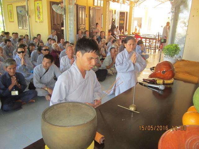Khóa tu cho người khiếm thị ở chùa Kim Quang