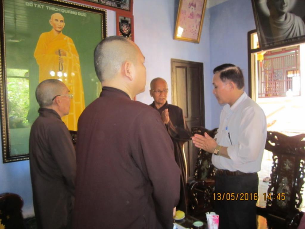 Lãnh đạo chính quyền tỉnh Khánh Hòa thăm Phật giáo thị xã Ninh Hòa