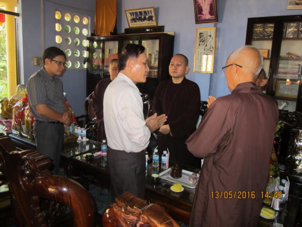 Lãnh đạo chính quyền tỉnh Khánh Hòa thăm Phật giáo thị xã Ninh Hòa