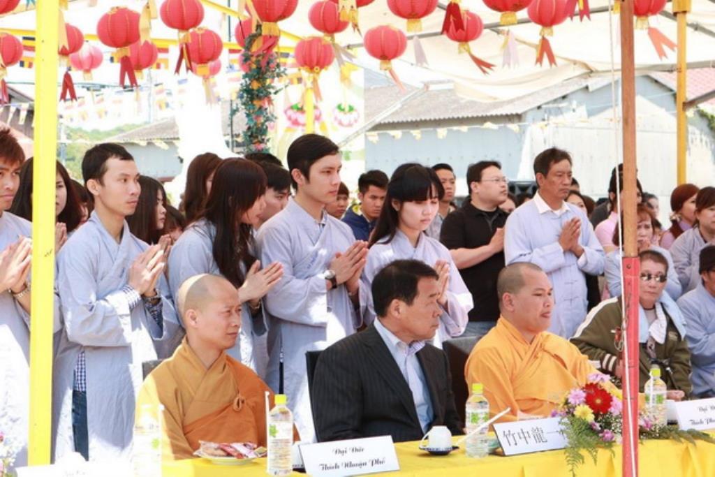 Nhật Bản: Chùa Đại Nam Himejishi Shigocho Sakammoto tổ chức Đại lễ Phật đản PL.2560