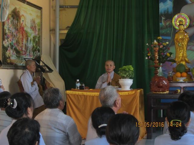 Khóa tu cho người khiếm thị ở chùa Kim Quang