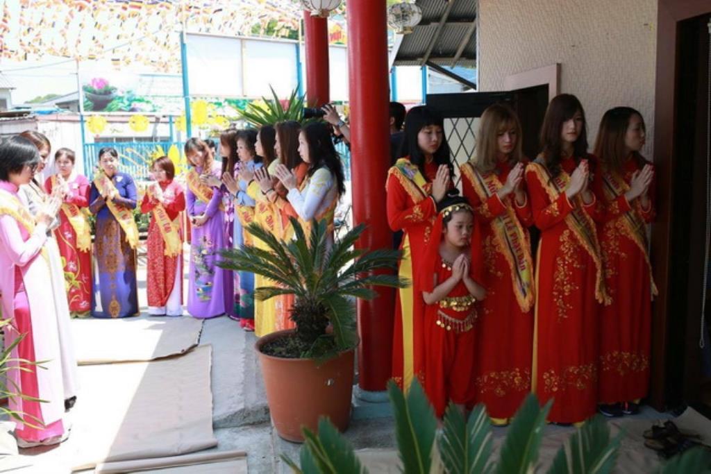 Nhật Bản: Chùa Đại Nam Himejishi Shigocho Sakammoto tổ chức Đại lễ Phật đản PL.2560