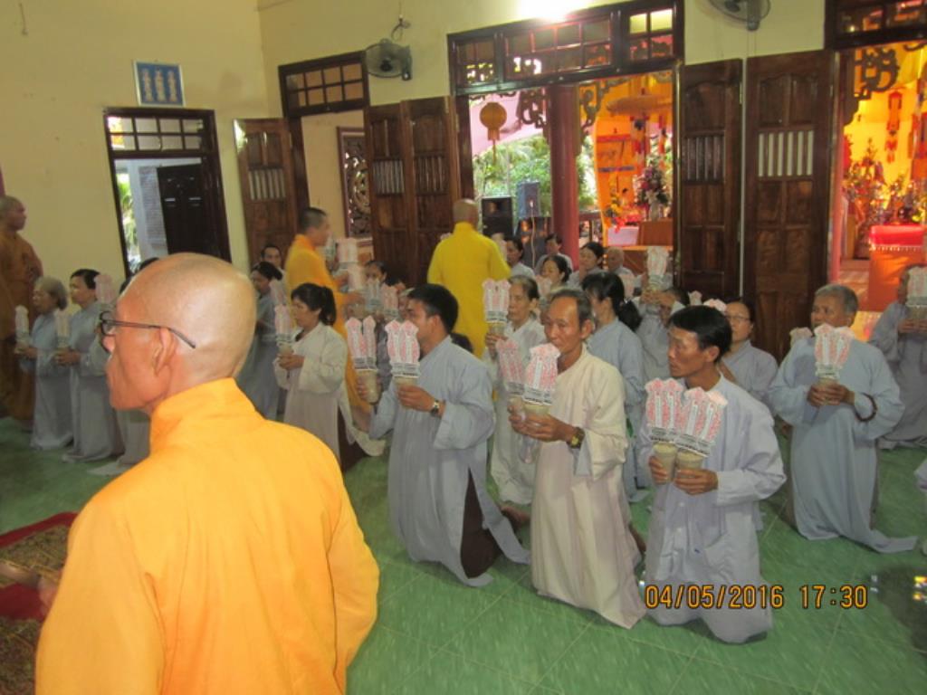 Chùa Linh Quang tổ chức cầu siêu bạt độ