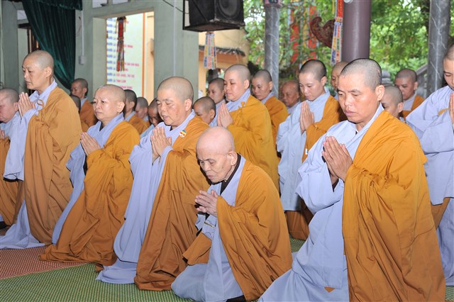Thanh Hóa: Chư tăng ni tác pháp an cư năm 2016