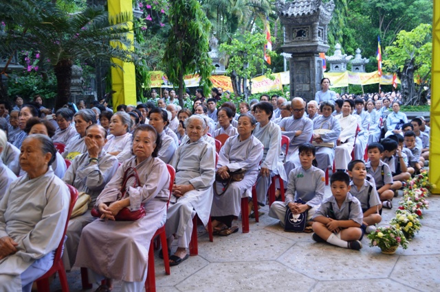 Phật giáo Khánh Hòa tổ chức lễ chính thức Đại lễ Phật đản