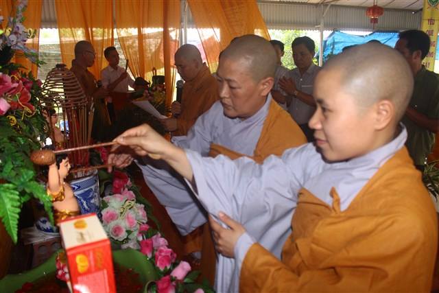 Triệu Sơn: Đại lễ Phật Đản PL. 2560 tại chùa Lễ Động