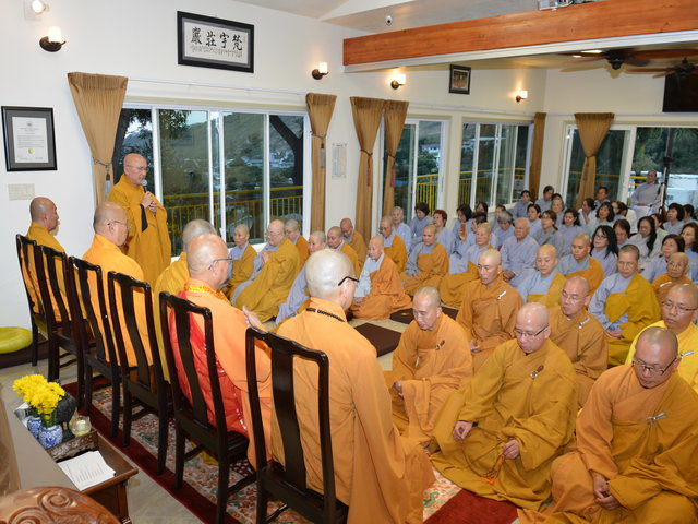 Hawaii (Hoa Kỳ): Lễ khai mạc khóa tu &quot; Vui trong ánh đạo&quot;
