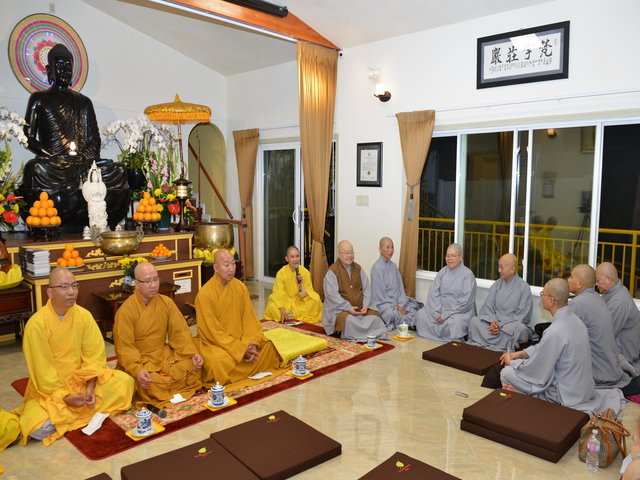 Hawaii (Hoa Kỳ): Lễ khai mạc khóa tu &quot; Vui trong ánh đạo&quot;