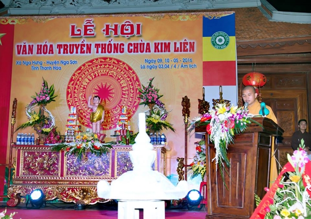 Thanh Hóa: Tưng bừng đêm giao lưu văn nghệ và lễ tắm Phật tại chùa Kim Liên
