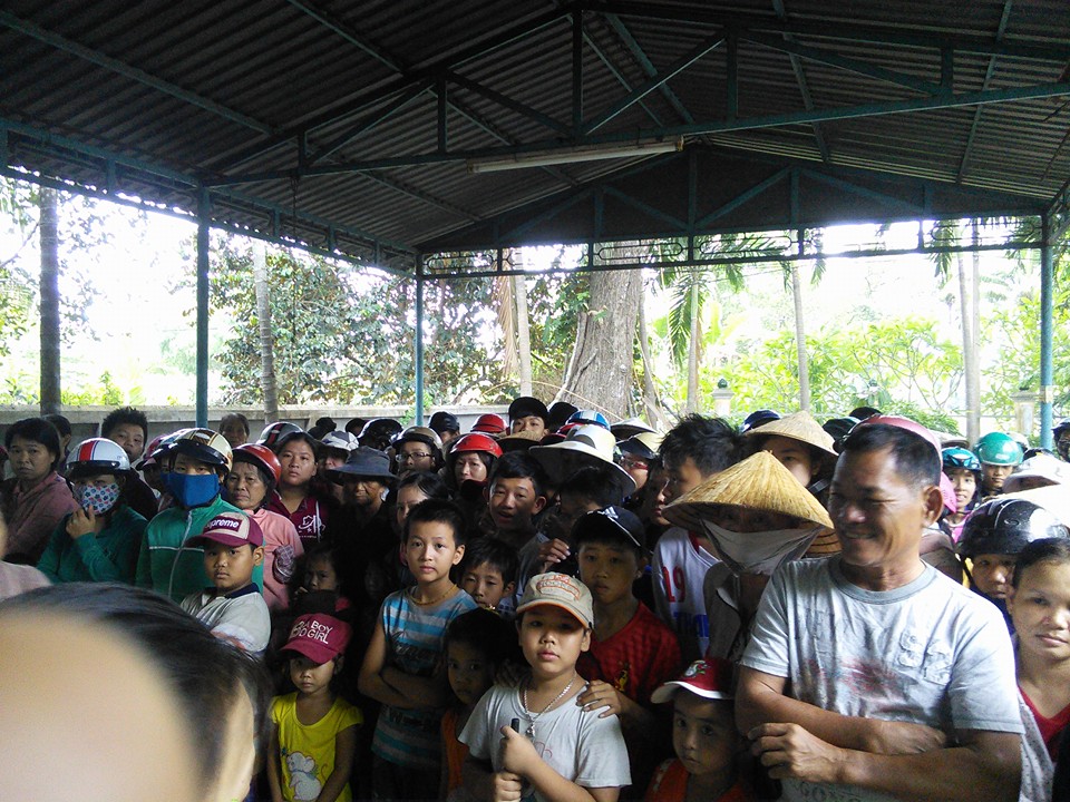 Khánh Hòa: Chùa Sắc tứ Minh Thiện phát tặng 600 hộp cơm chay