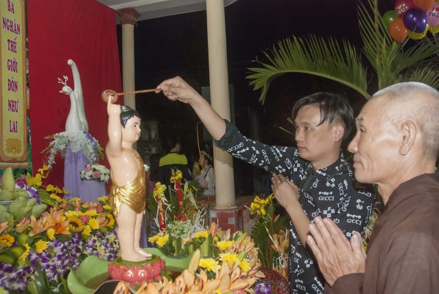 Thanh Hóa: Chùa Châu Long kính mừng Phật đản