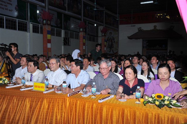 Phật giáo Thanh Hóa kính mừng Phật đản PL: 2560