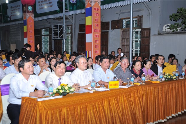 Phật giáo Thanh Hóa kính mừng Phật đản PL: 2560