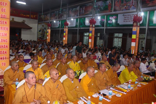 Phật giáo Thanh Hóa kính mừng Phật đản PL: 2560