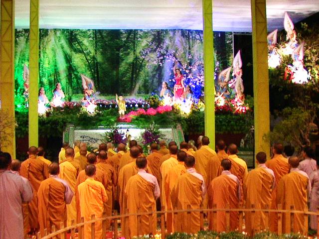 Phật giáo Khánh Hòa – Trang nghiêm Lễ Tắm Phật