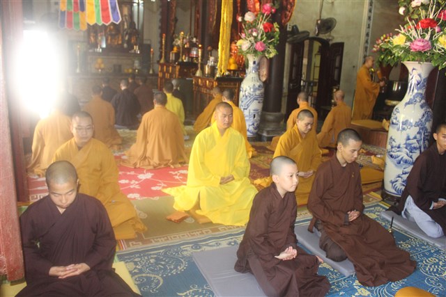 Thanh Hóa: ĐĐ. Thích Trúc Thông Tánh hướng dẫn phương pháp tọa thiền