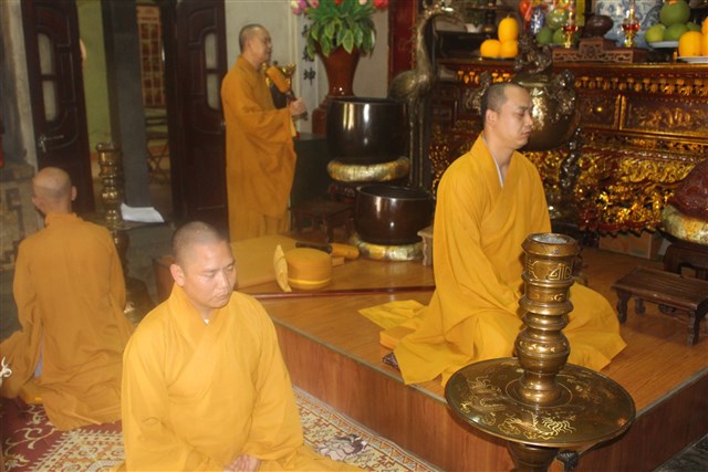Thanh Hóa: ĐĐ. Thích Trúc Thông Tánh hướng dẫn phương pháp tọa thiền