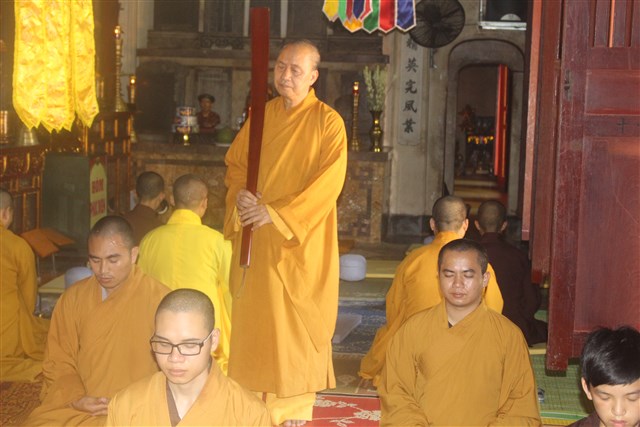 Thanh Hóa: ĐĐ. Thích Trúc Thông Tánh hướng dẫn phương pháp tọa thiền