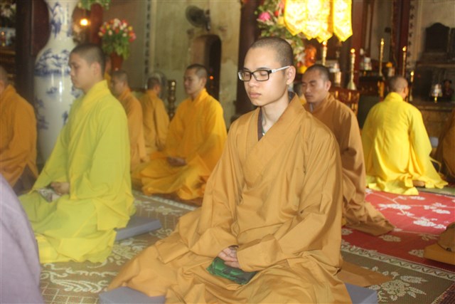 Thanh Hóa: ĐĐ. Thích Trúc Thông Tánh hướng dẫn phương pháp tọa thiền