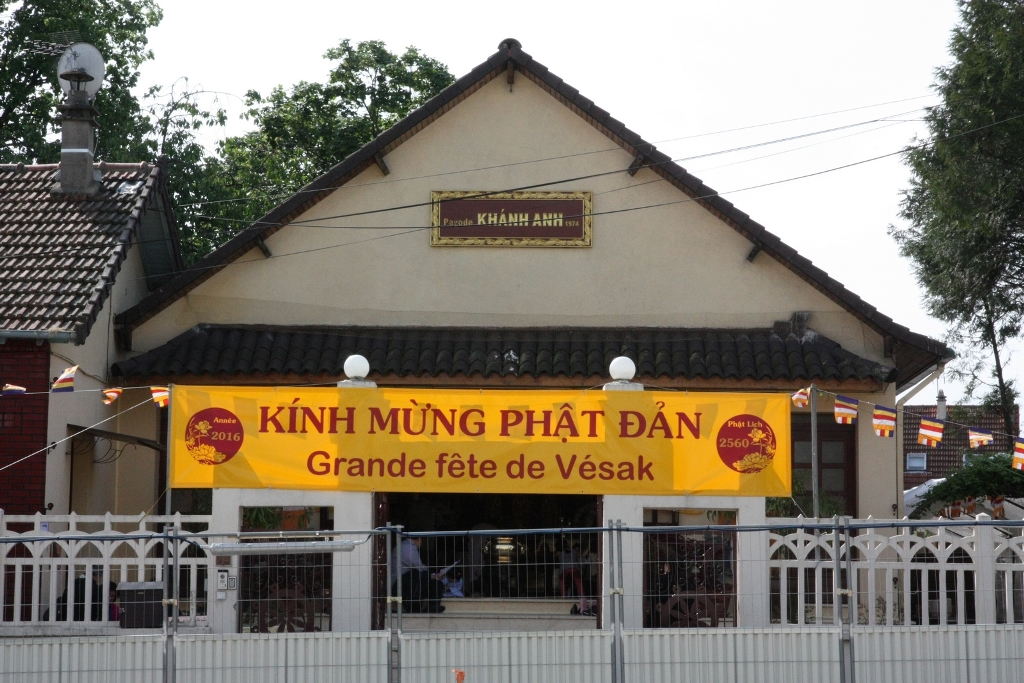 Sau 20 năm, rốt cuộc ngôi chùa Khánh An ở Evry ngôi chùa lớn nhất Châu Âu cũng được hoàn tất
