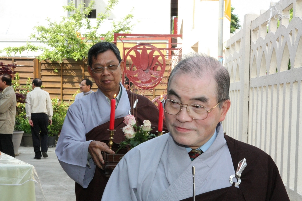 Sau 20 năm, rốt cuộc ngôi chùa Khánh An ở Evry ngôi chùa lớn nhất Châu Âu cũng được hoàn tất