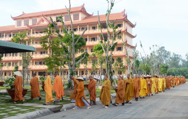 Hòa thượng Thích Trí Quảng thuyết giảng tại Học viện Phật giáo Việt Nam tại TP. HCM