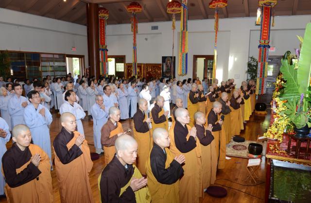 Chùa Đức Viên, San Jose ( Hoa Kỳ ) Tổ Chức Lễ Tam Bộ Nhất Bái Báo Hiếu Phụ Mẫu Năm 2016