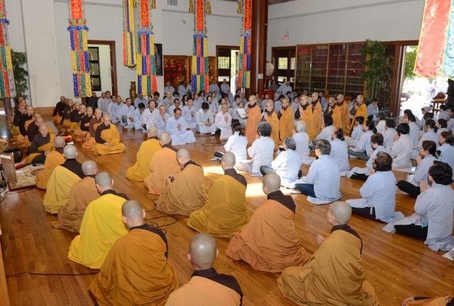 Chùa Đức Viên, San Jose ( Hoa Kỳ ) Tổ Chức Lễ Tam Bộ Nhất Bái Báo Hiếu Phụ Mẫu Năm 2016