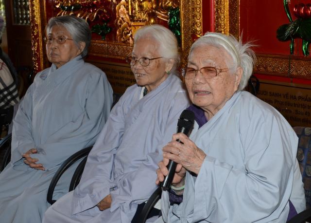 Chùa Đức Viên, San Jose ( Hoa Kỳ ) Tổ Chức Lễ Tam Bộ Nhất Bái Báo Hiếu Phụ Mẫu Năm 2016