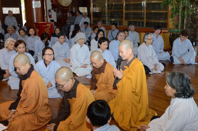 Chùa Đức Viên, San Jose ( Hoa Kỳ ) Tổ Chức Lễ Tam Bộ Nhất Bái Báo Hiếu Phụ Mẫu Năm 2016