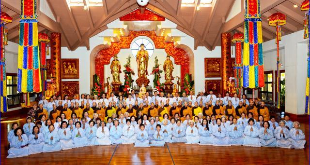 Chùa Đức Viên, San Jose ( Hoa Kỳ ) Tổ Chức Lễ Tam Bộ Nhất Bái Báo Hiếu Phụ Mẫu Năm 2016